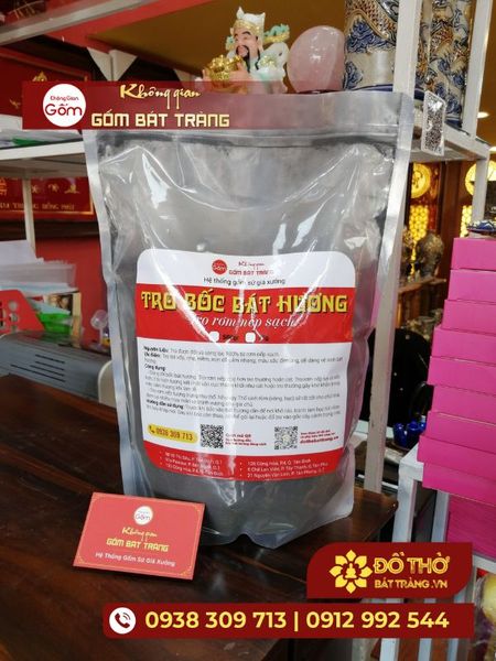 Tổng hợp các phụ kiện thờ cúng, tro bát hương bàn thờ ngày Tết