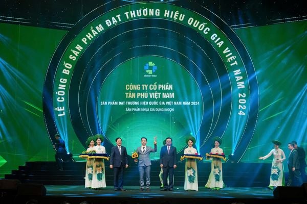 INOCHI VINH DỰ LẦN THỨ 2 LIÊN TIẾP ĐẠT THƯƠNG HIỆU QUỐC GIA VIỆT NAM