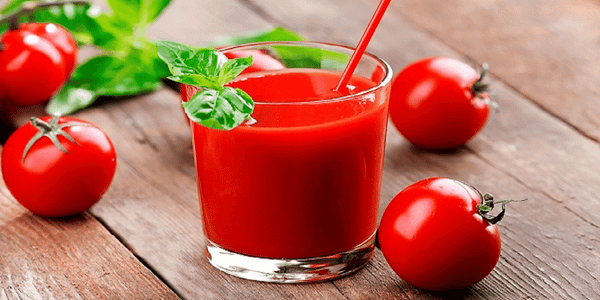 Giải rượu bằng nước ép cà chua