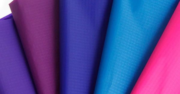 chat-lieu-tat-dep-nam-nylon