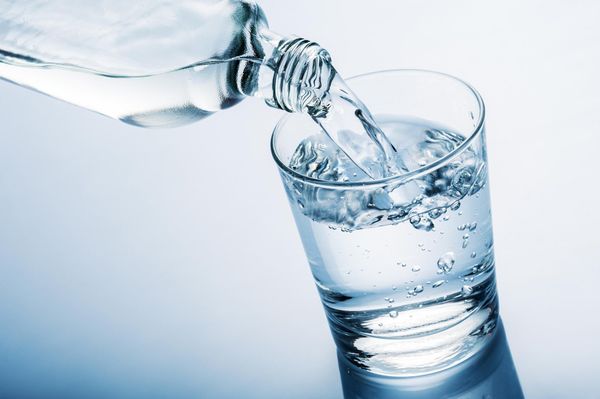 Giải rượu bằng nước lọc