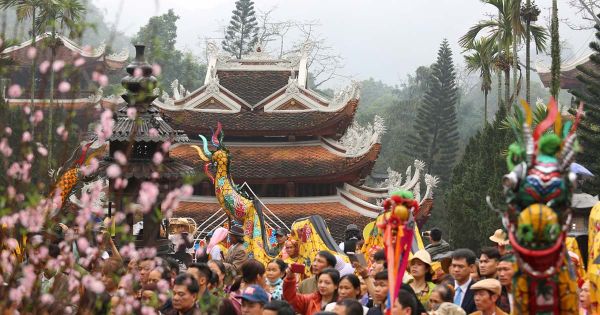 Lễ hội chùa Hương