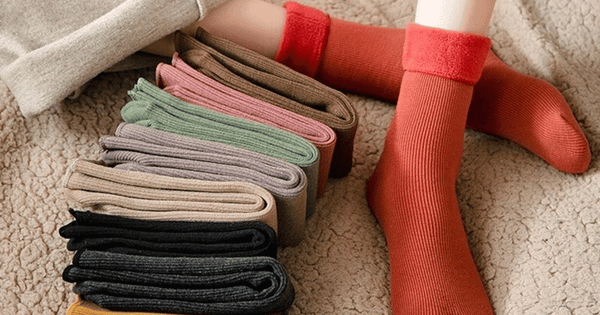 Vớ cổ cao giữ nhiệt từ lông cừu