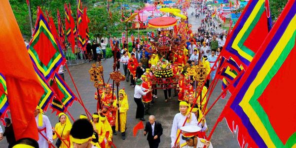 Lễ hội Đền Hùng