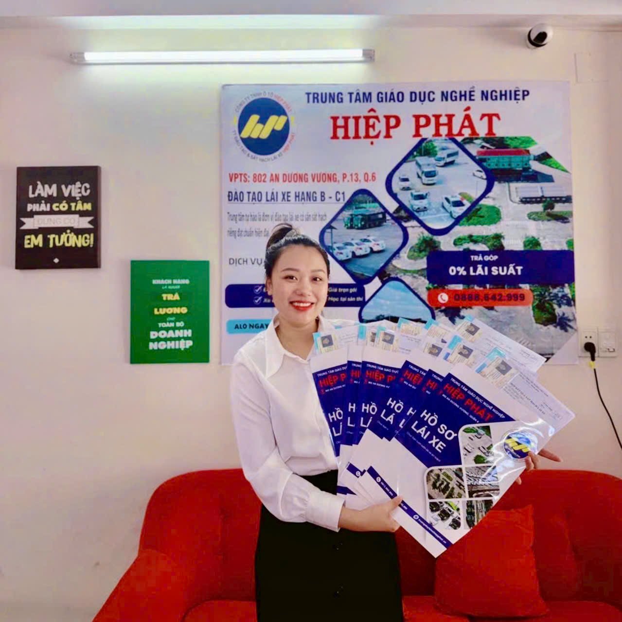 Dịch vụ bổ túc tay lái & thuê xe tập lái tại Hiệp Phát – Giải pháp hoàn hảo cho người đã có bằng nhưng chưa tự tin sau vô lăng