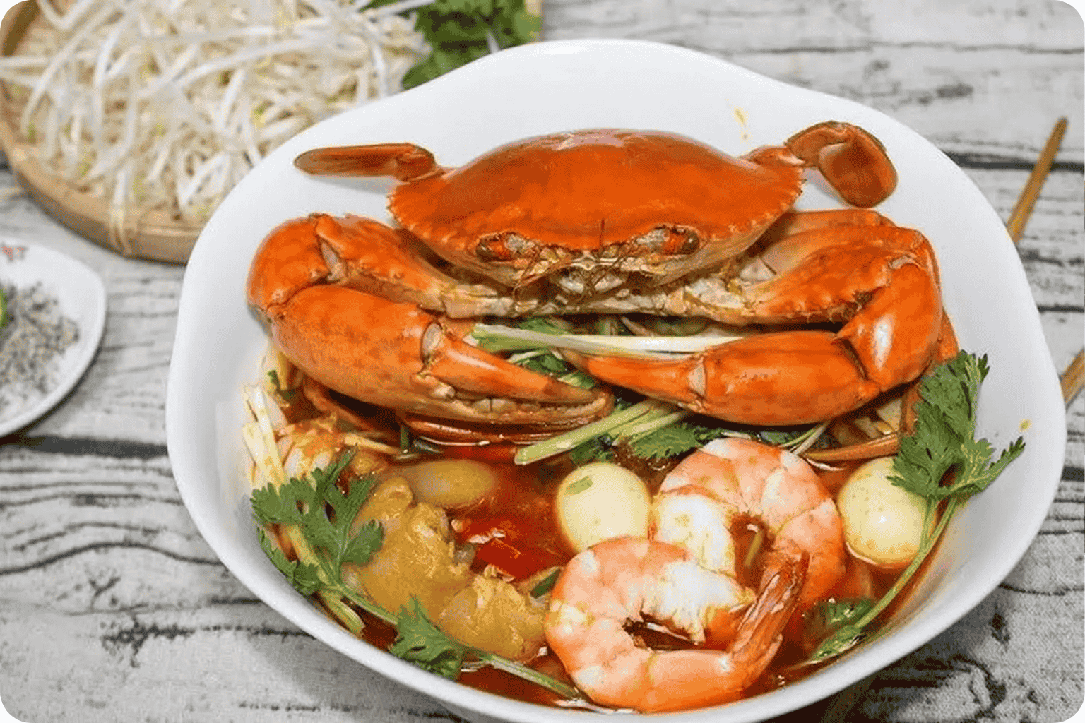 Bánh Canh - Hương Vị Dân Dã Của Bếp Việt
