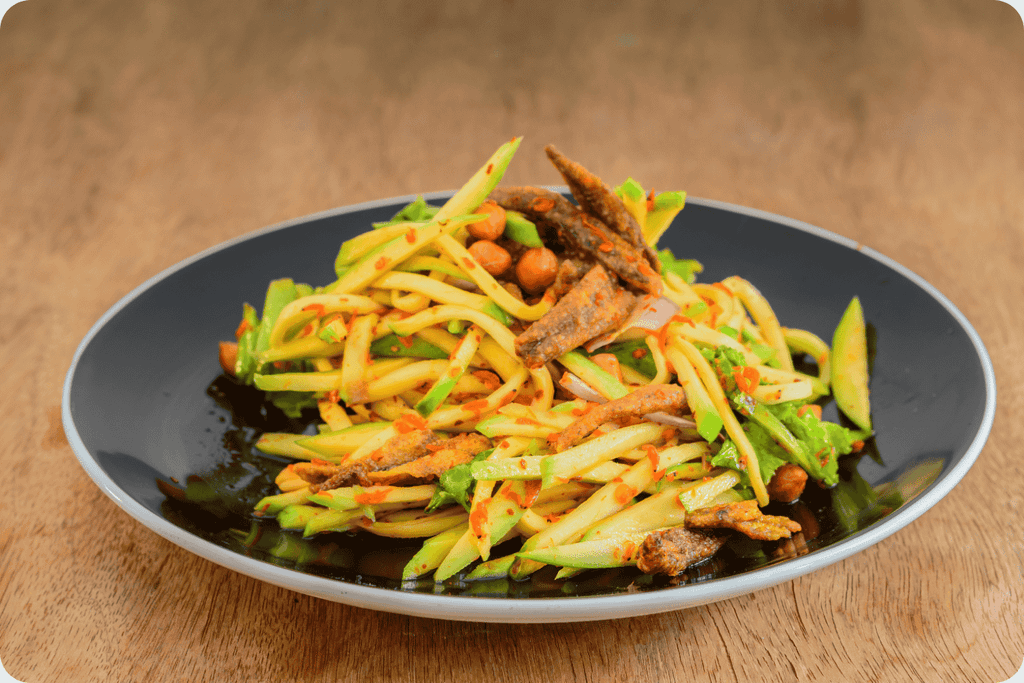 Đậu Phộng Làm Dậy Hương Vị Cho Món Gỏi Xoài