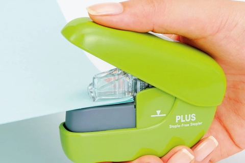 Khám Phá Paper Clinch PLUS: Bấm Giấy Không Cần Kim