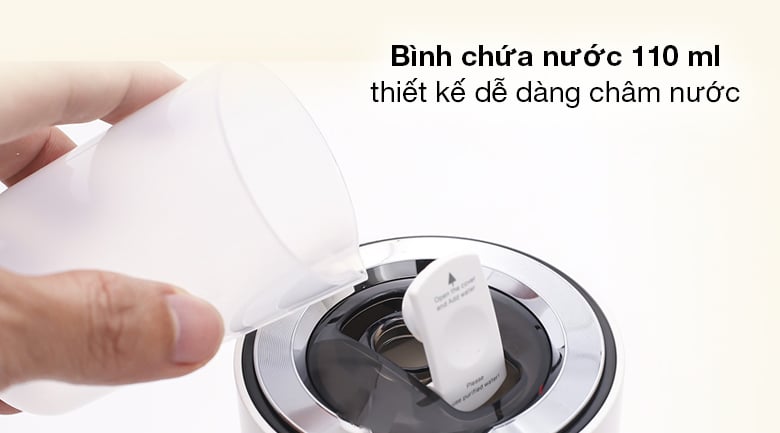 Bàn ủi hơi nước cầm tay DEERMA HS218 - Bình chứa nước dung tích 110 ml Bàn ủi hơi nước cầm tay DEERMA HS218 - Bình chứa nước dung tích 110 ml