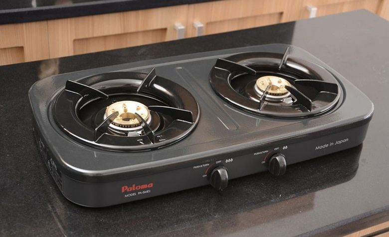 Kiểu dáng gọn gàng, 4 góc bếp bo tròn