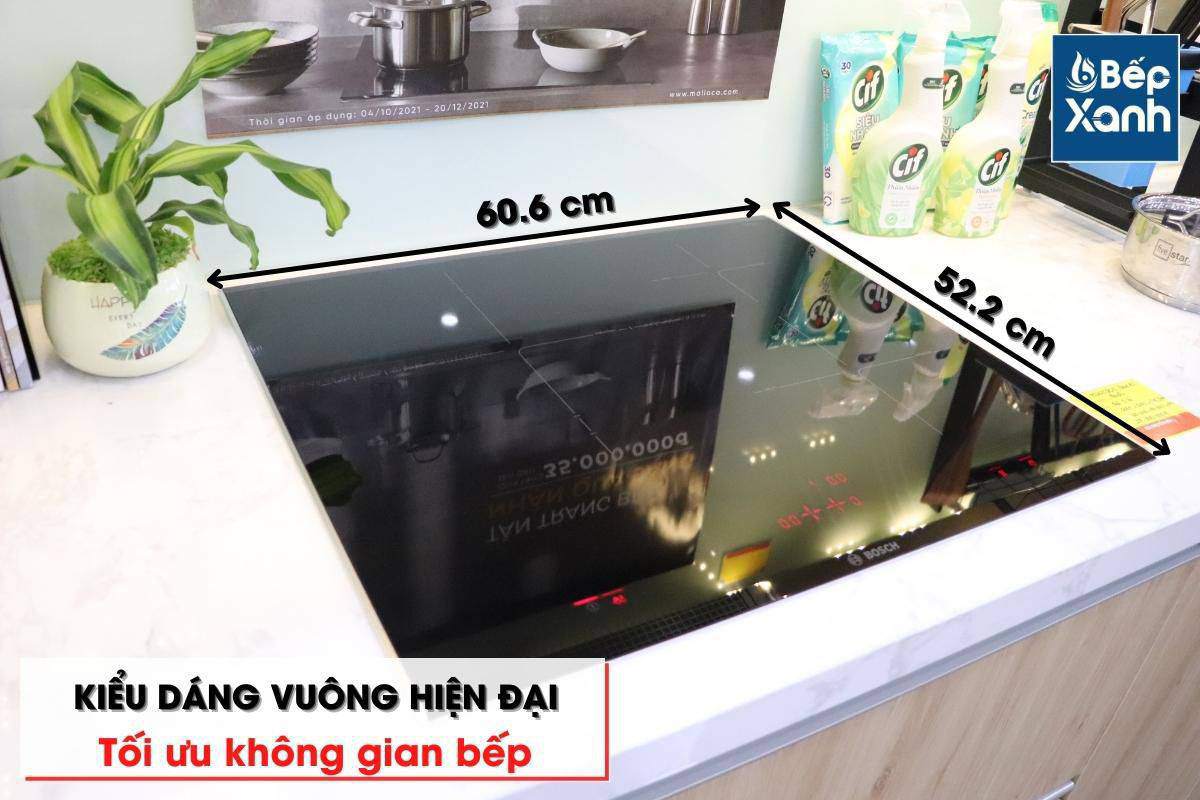 Kích thước bếp là 606 x 522 mm