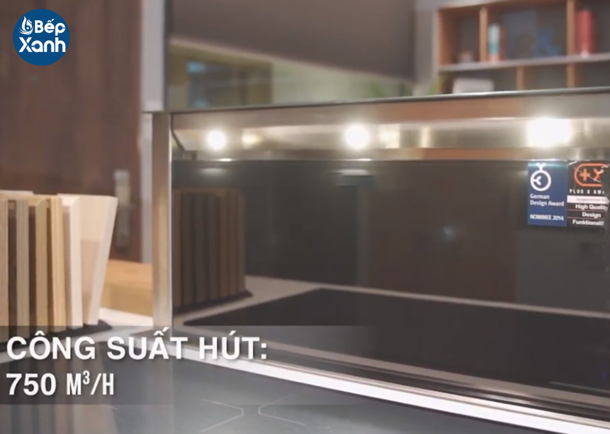 Công suất hút mạnh mẽ lên đến 750m3/h Công suất hút mạnh mẽ lên đến 750m3/h