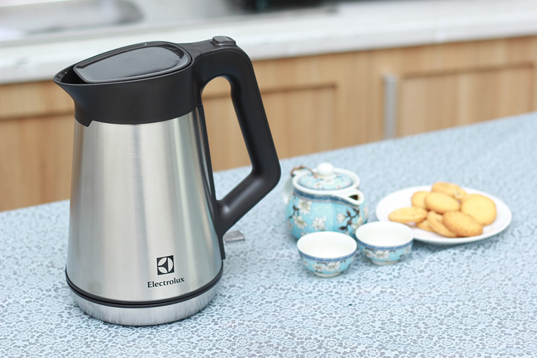 Vỏ ngoài sáng bóng, bền bỉ