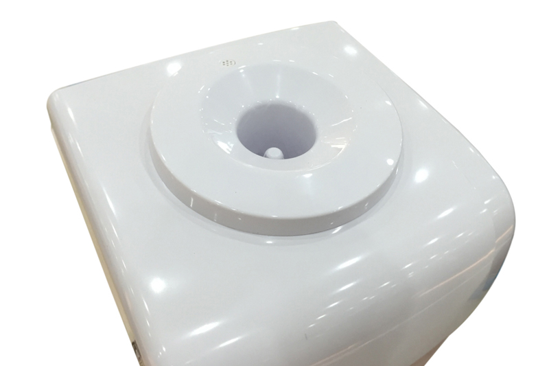 Cọc cắm nước to, dễ thay bình nước Cọc cắm nước to, dễ thay bình nước