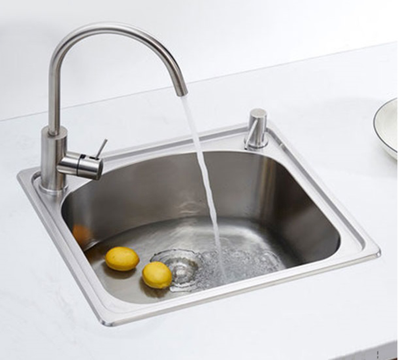Chậu rửa chén Roland A-5043 có kích thước sản phẩm 500 x 430 x 220mm