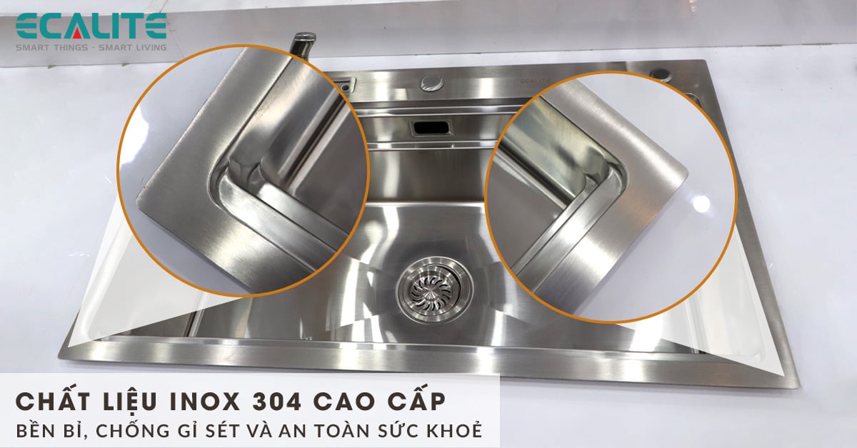 Chậu rửa bát ESD-8250HS được cấu tạo từ inox 304