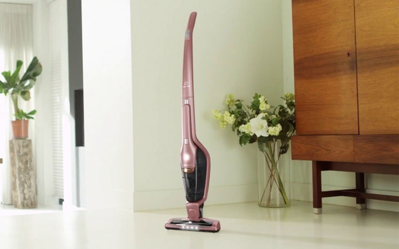 Thiết kế đẹp - Máy hút bụi Electrolux ZB3314AK