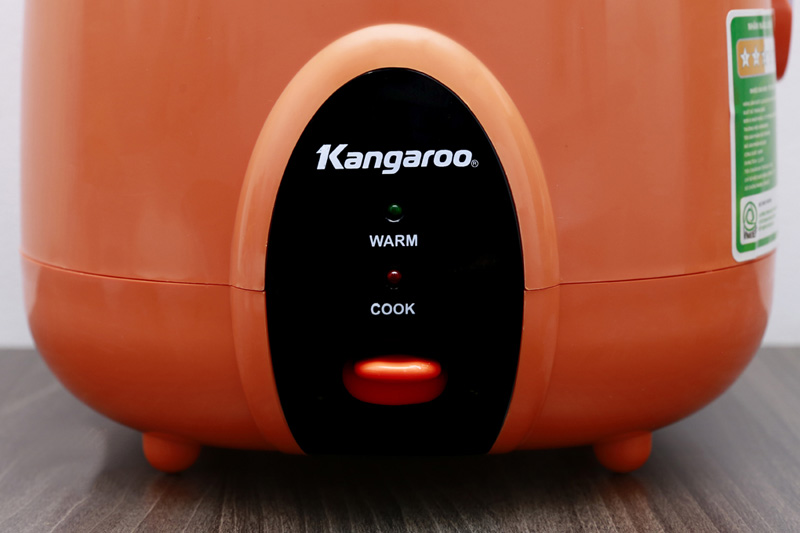 Nồi cơm điện Kangaroo KG826S-7 Nồi cơm điện Kangaroo KG826S-7