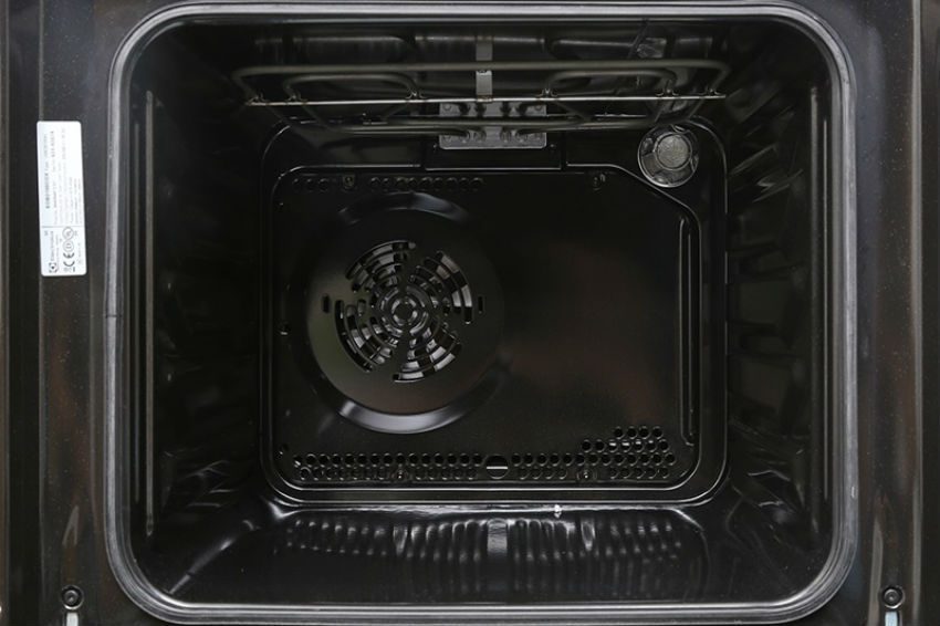 khoang lò rộng Lò nướng âm tủ Electrolux EOB8857AAX