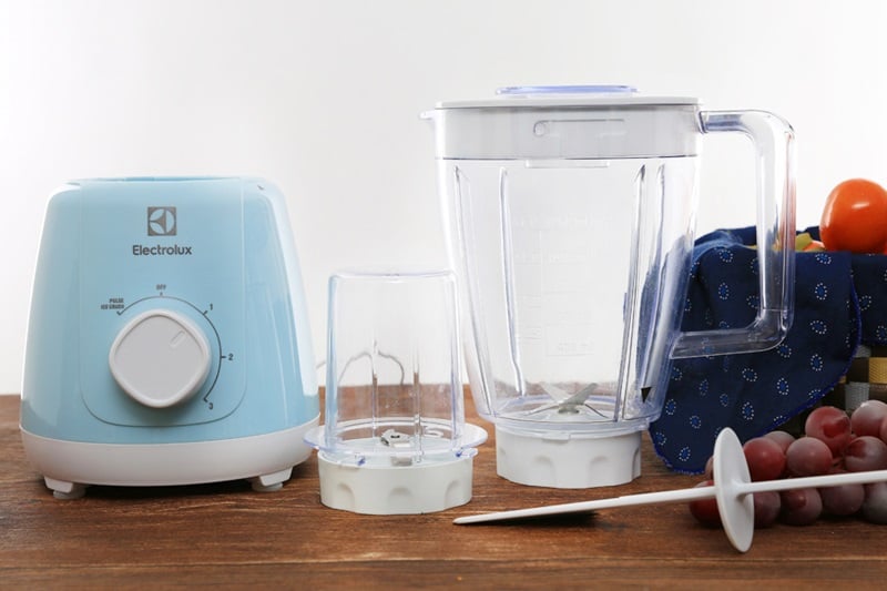 Máy xay sinh tố Electrolux EBR3416