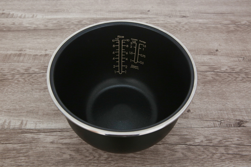 Lòng nồi dày bền chống dính - Nồi cơm điện cao tần Midea 1.8 lít MB-HS5007