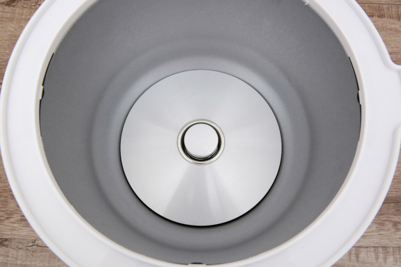 Nấu nhanh - Nồi cơm điện nắp gài Kangaroo 1.8 lít KG835