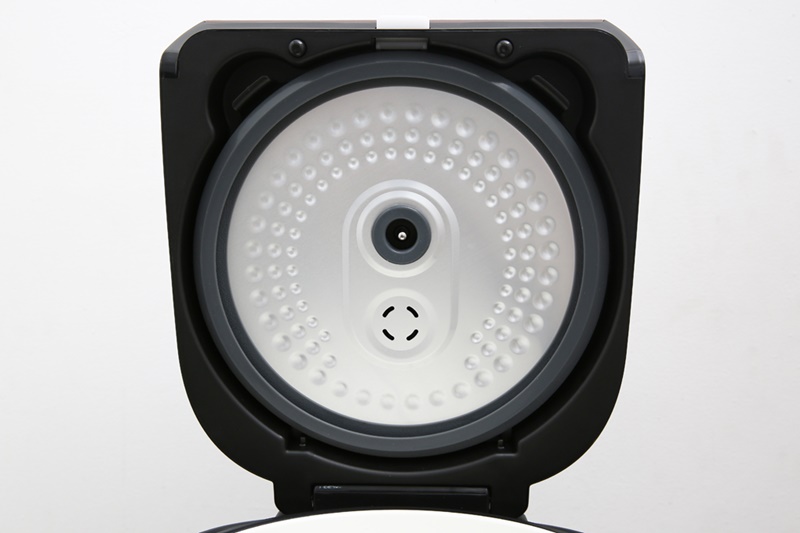 Nắp trong của nồi có thể tháo rời - Nồi cơm điện tử Midea 1.8 lít MB-FS5006