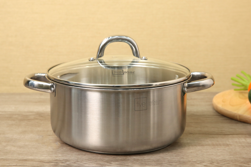 Nồi Fivestar inox bóng sáng, bền bỉ Nồi Fivestar inox bóng sáng, bền bỉ