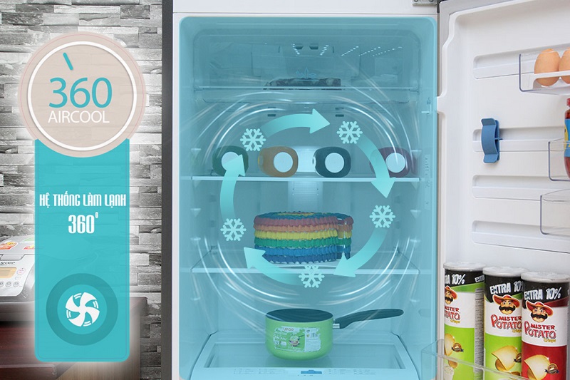Hệ thống làm lạnh 360 độ của tủ lạnh Electrolux ETB3202MG giúp luồng khí luôn được tỏa đều trong các ngăn đựng thực phẩm
