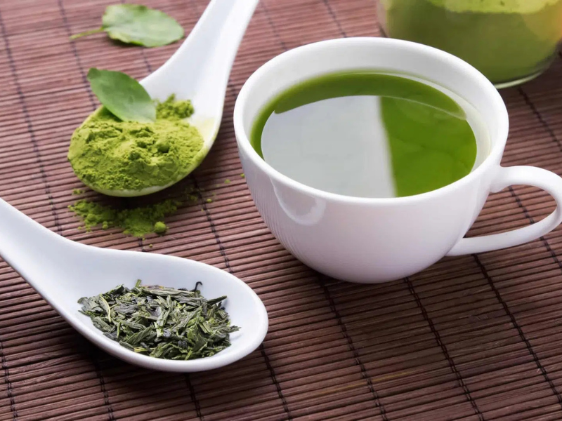su-khac-biet-giua-matcha-va-tra-xanh