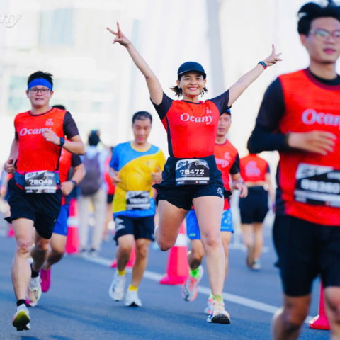 Thời trang chạy bộ cho người mới bắt đầu: Mặc gì để thoải mái và hiệu quả?