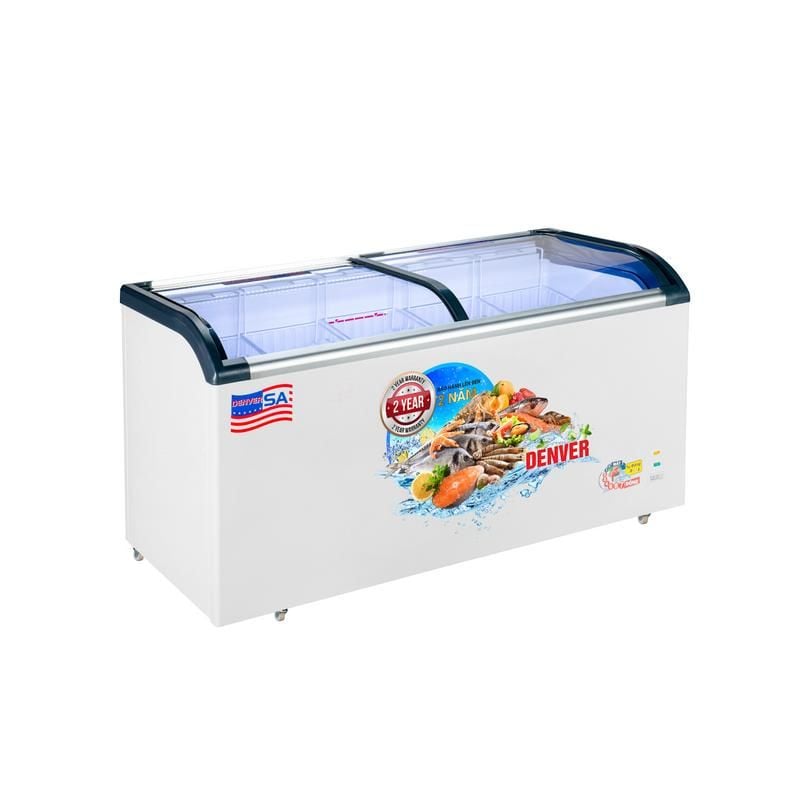 Tủ đông mặt kính cong kết hợp chức năng trưng bày và bảo quản thực phẩm, phù hợp cho các cửa hàng kinh doanh