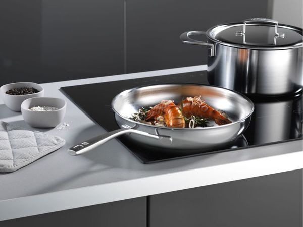 thiết bị điện máy