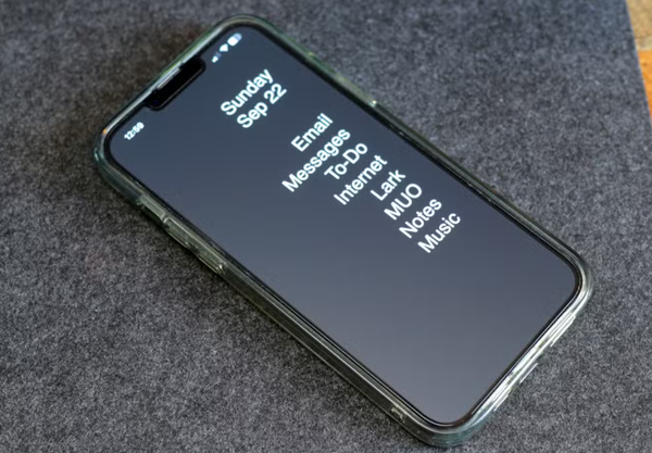 Biến iPhone Cũ Thành Công Cụ Hữu Ích