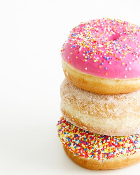 Mẫu bánh doughnuts tại DOSH phù hợp cho các buổi tiệc sinh nhật