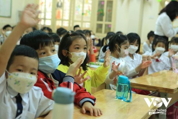 GIẢI PHÁP LỌC KHÔNG KHÍ ƯU VIỆT CHO LỚP HỌC