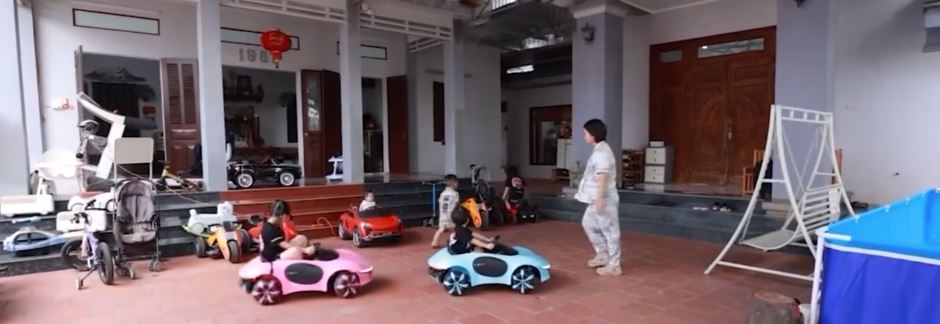 Không ai có thể nuôi con một mình, kể cả mẹ!