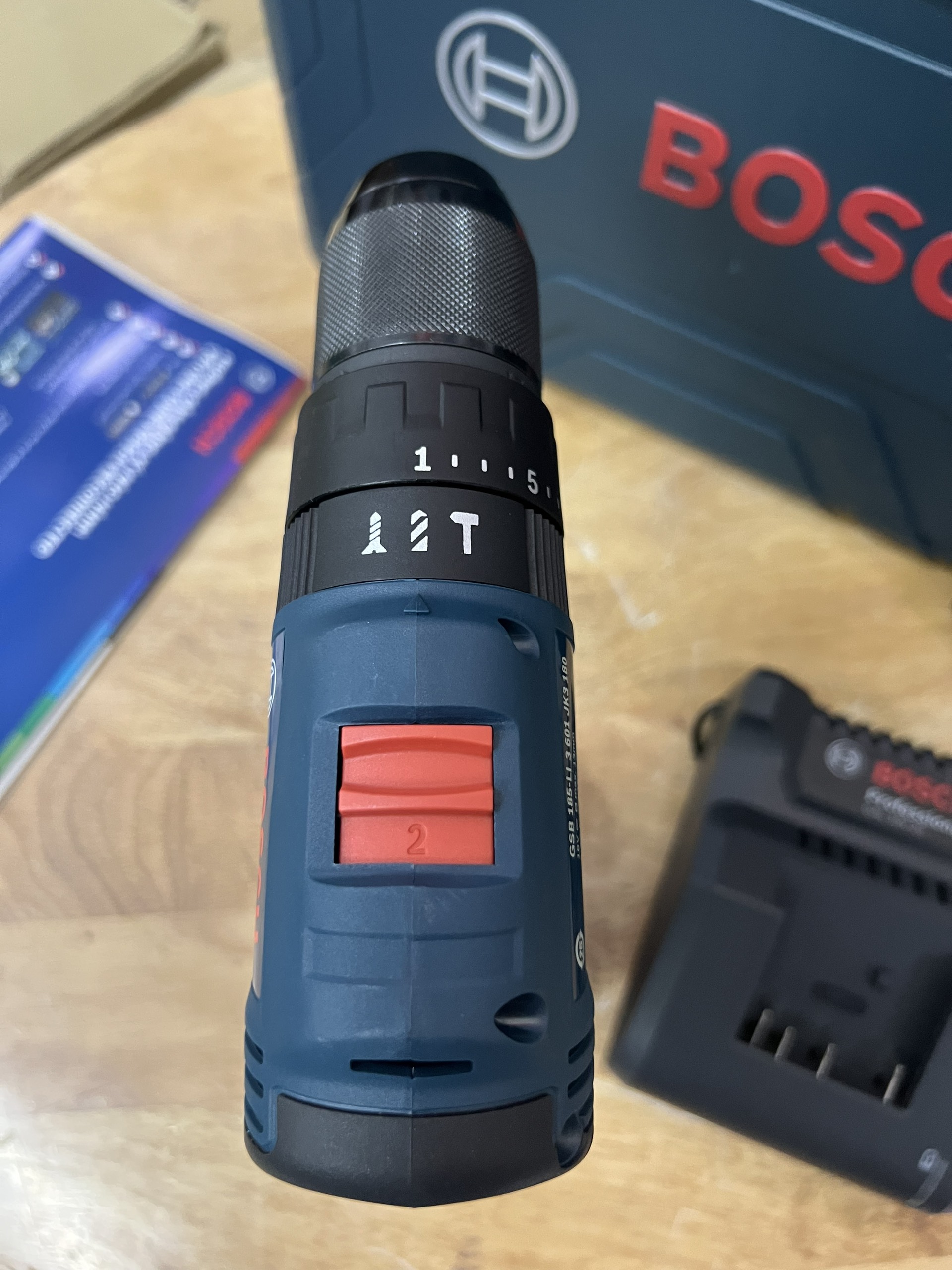 Cụm chuyển số và vòng ly hợp 20 cấp của Bosch GSB 183-LI