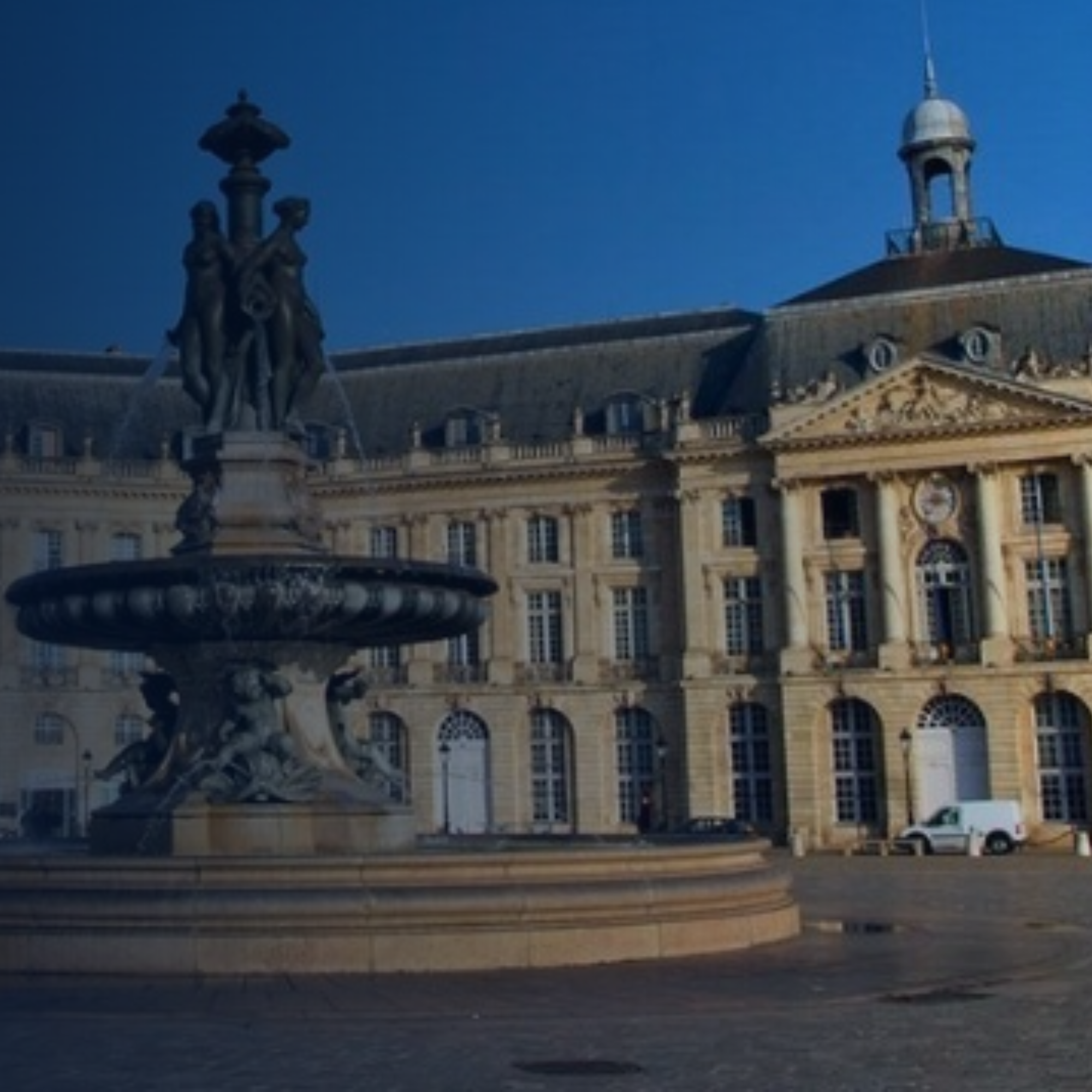 CÁC NGÀNH HỌC PHỔ BIẾN KHI DU HỌC PHÁP BẬC CỬ NHÂN