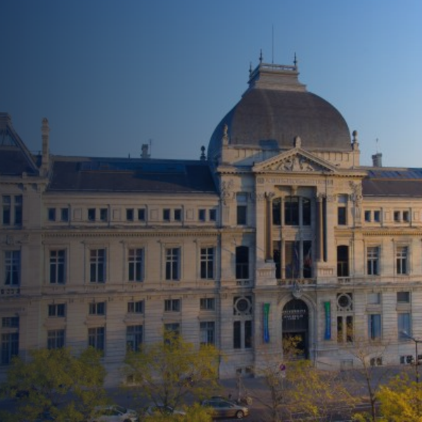 DU HỌC PHÁP BẬC CỬ NHÂN – HÀNH TRÌNH TRI THỨC VÀ TRẢI NGHIỆM ĐỈNH CAO TẠI CHÂU ÂU