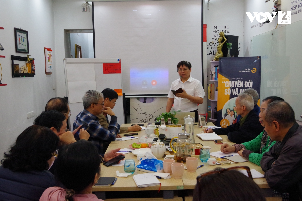 Ông Bí thư chi bộ đưa 