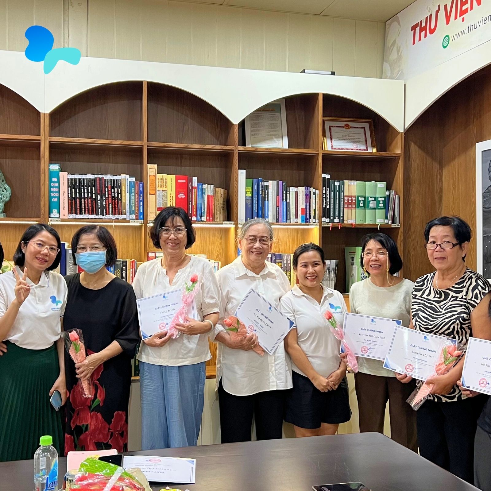 Người cao tuổi và rào cản trong thanh toán điện tử: Thách thức trong thời đại số