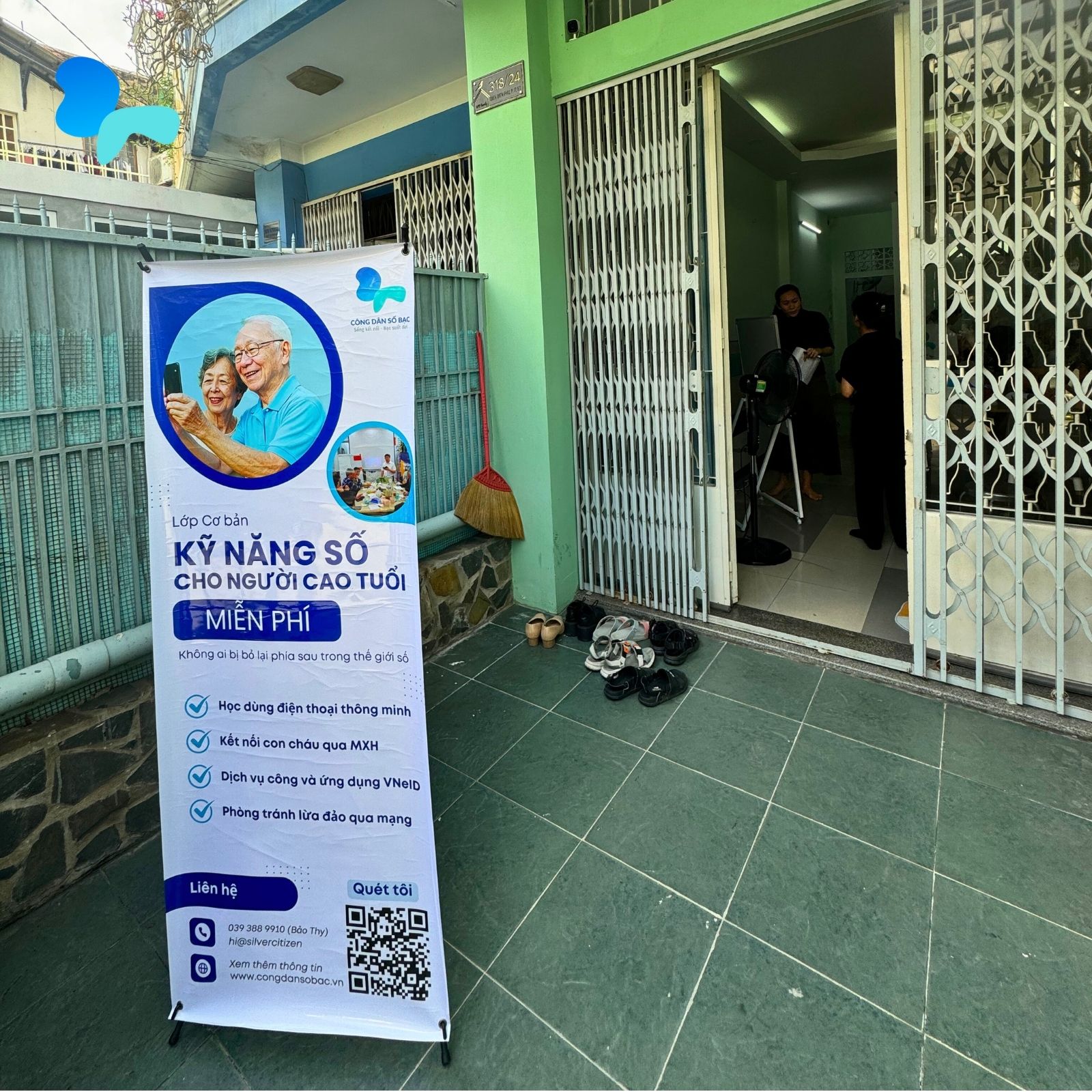 Mang đến giá trị cộng đồng từ lớp học kỹ năng số miễn phí tại khu dân cư 318 Điện Biên Phủ