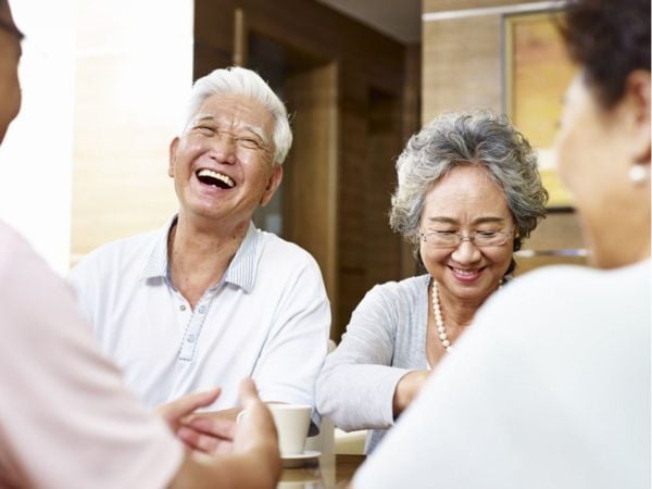 Nam giới trung niên là bao nhiêu tuổi? Dấu hiệu nhận biết giai đoạn chuyển mình quan trọng của cuộc đời