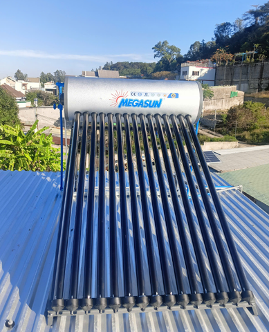 Khu Vực Nha Trang – Khánh Hòa Gần Biển Ảnh Hưởng Gì Đến Máy Nước Nóng Năng Lượng Mặt Trời Và Bồn Nước Inox Trên Mái?