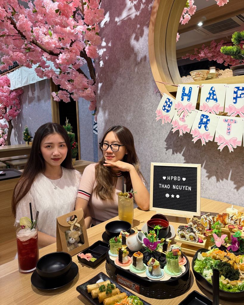 CHILL CÙNG BESTIE - CHAY VUI MÊ LY TẠI TOJY 💛🥢