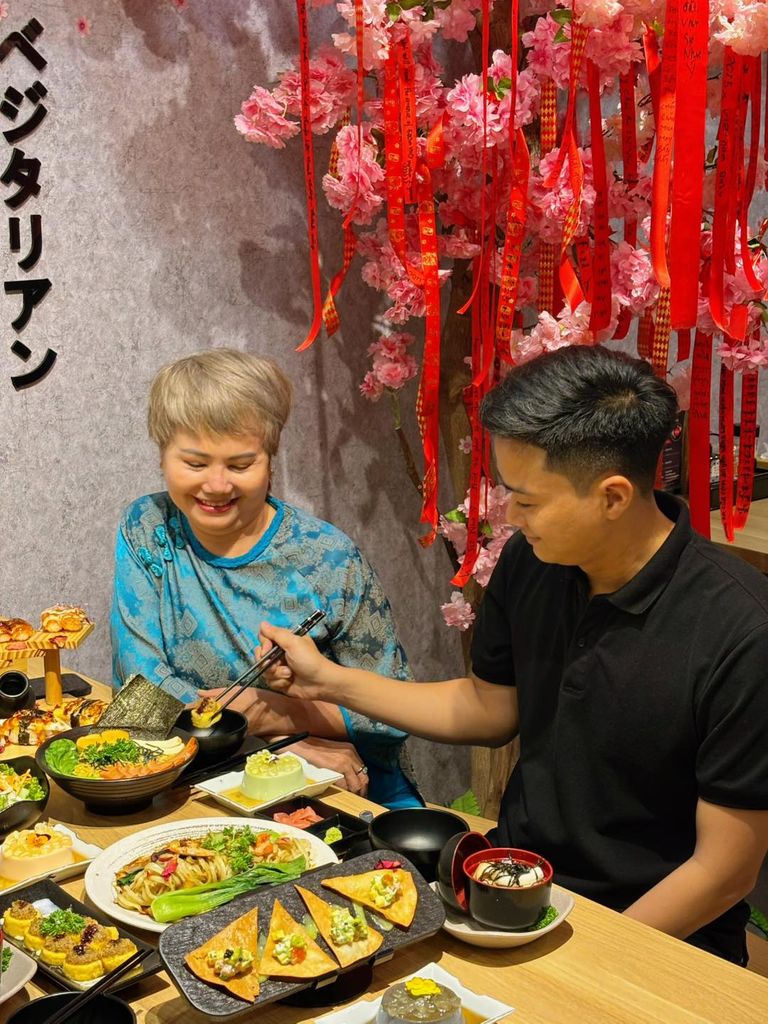 🌹 Mùng 1 Vu Lan – Ăn chay báo hiếu 🌱