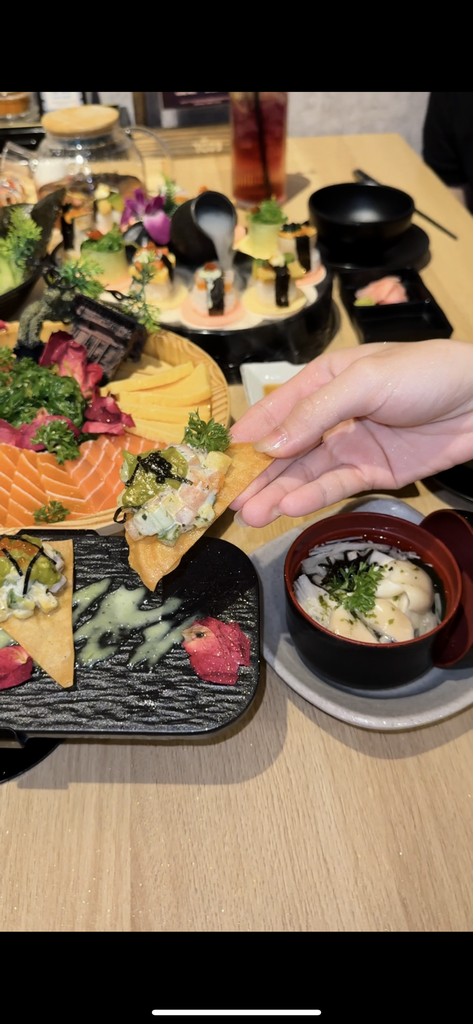 💞Chỉ mới một tuần thôi mà TOJY như được sống lại những khoảnh khắc đáng nhớ nhất trên hành trình của mình.