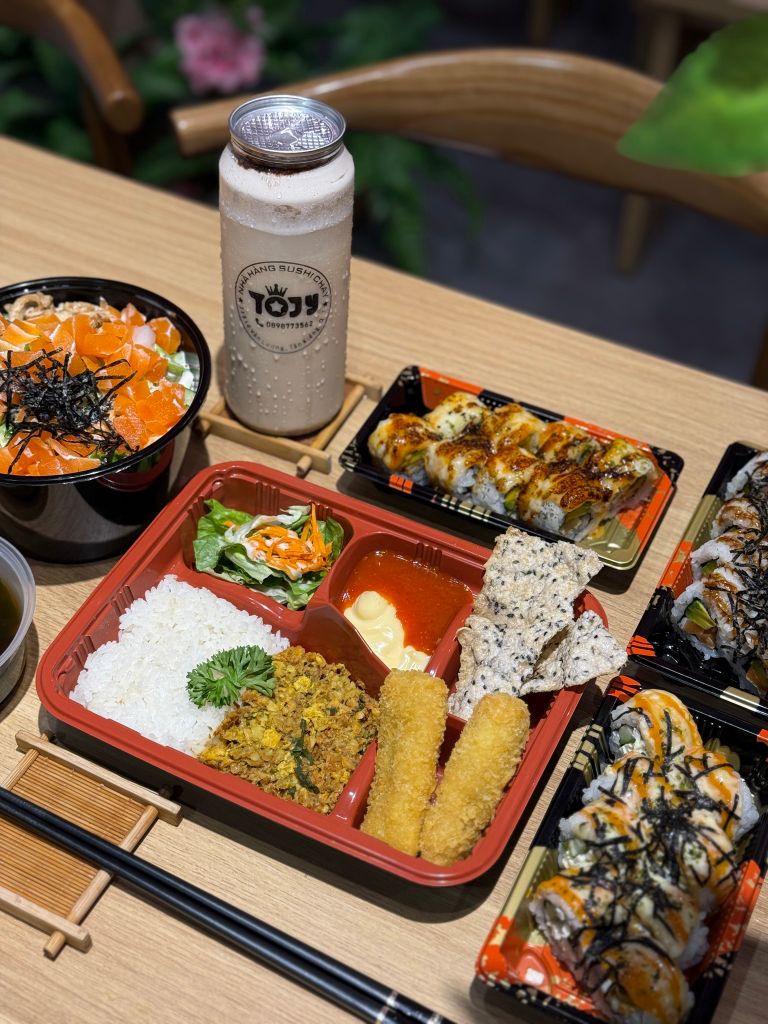 🥢 CHỈ TỪ 178K – CÓ NGAY 1 SET LUNCH CHUẨN NHẬT 🍱🥤
