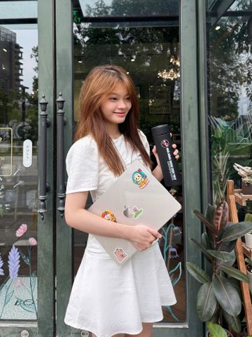 TOJY TRÒN 1 TUỔI - TRI ÂN BẠN VỚI BỘ MERCH 